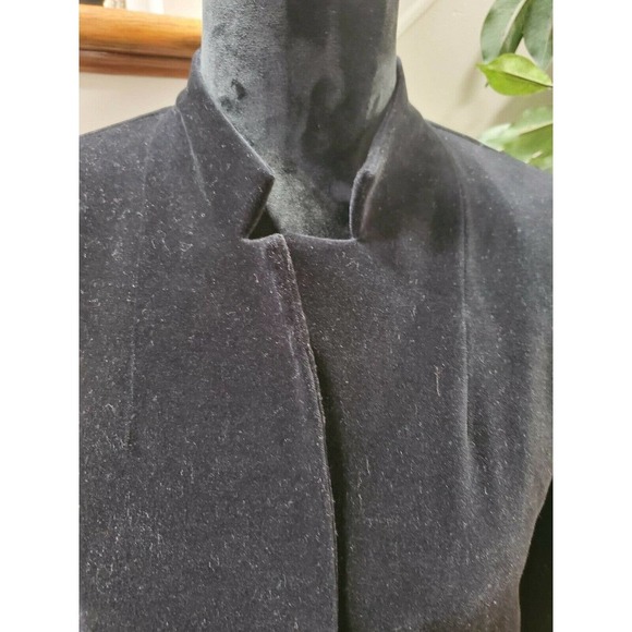 Jones NewYork Women's Black Cotton Two Buttons Single Breasted Blazer Size 12 - Picture 2 of 12